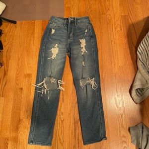 dark wash Hollister mom jeans